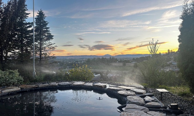 Yakima House | Sweet Home w Sweet View for the Weekend!