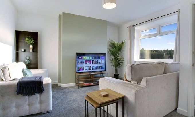 North Bitchburn House | Sweet Home with Backyard in Howden-le-Wear for 3
