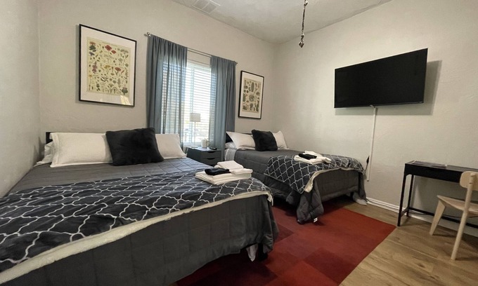 Fairpark Condo | "SWEET LAKE CITY" Downtown SLC! Fresh and clean! Pets OK!
