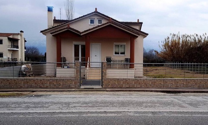 Mavromati House | Sweet Little Home Trikala