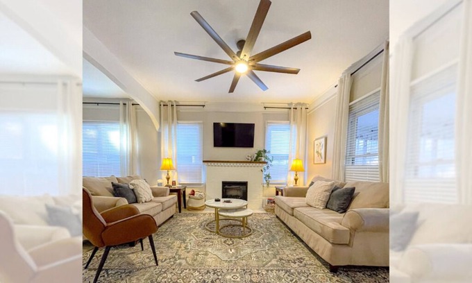 South Eola House | Sweet Magnolia, 3Br/2.5Ba, Downtown Historic Charm w/all the comforts!