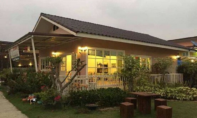Sung Noen Hotel | Sweet Mango Resort