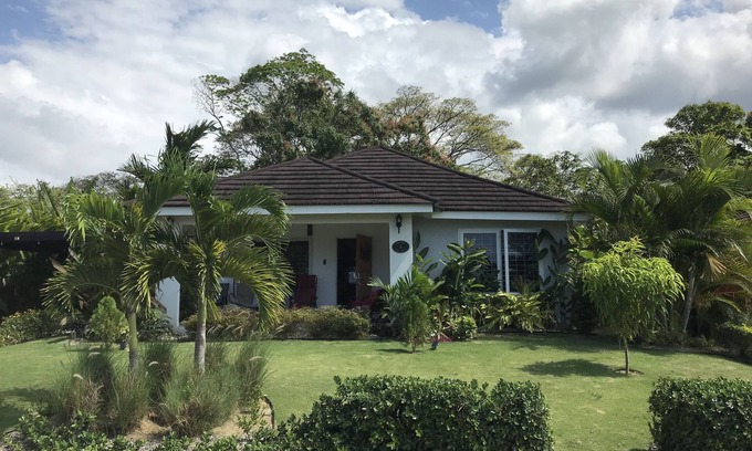 Mammee Bay Villa | Sweet Oasis - gated with 24/hr security/swimming pool/free access to beach