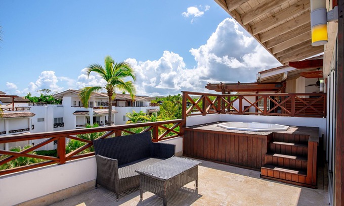 Portillo Apartment | Sweet & Pretty 2BDR Penthouse w/Terrace & Jacuzzi in Las Terrenas