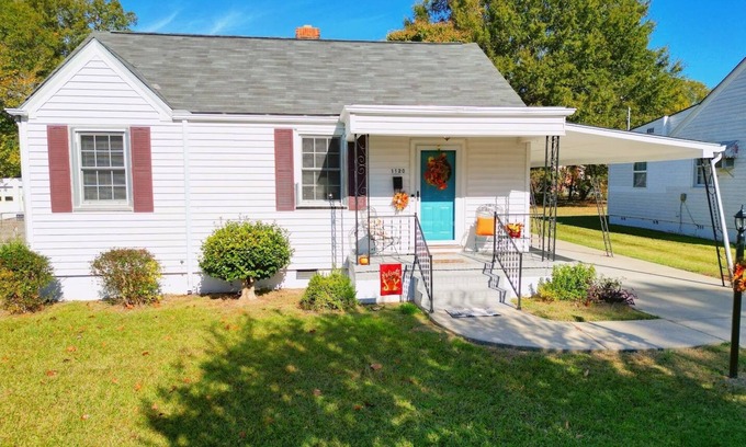 Wilson House | Sweet Retreat at Thel's Place