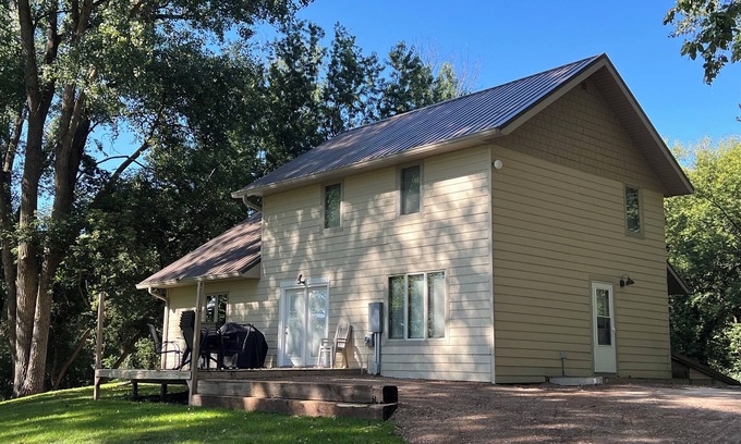 Luverne House | Sweet Retreat Main Floor 2 bedroom, 1 bathroom, Kitchen,Dining Room,Living Room+