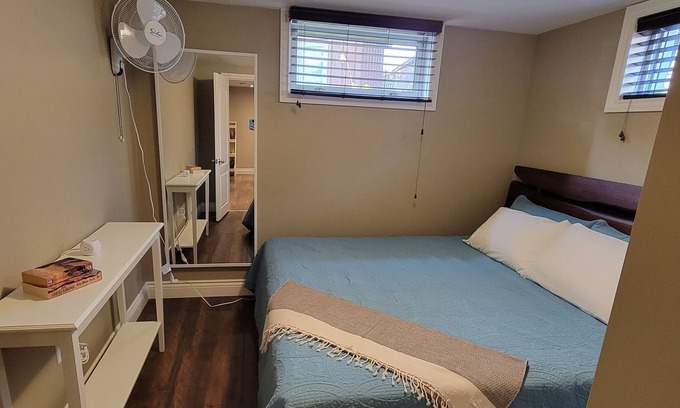 Welland Apartment | Sweet Secondary Suite - Fully Equipped 2 Bedroom