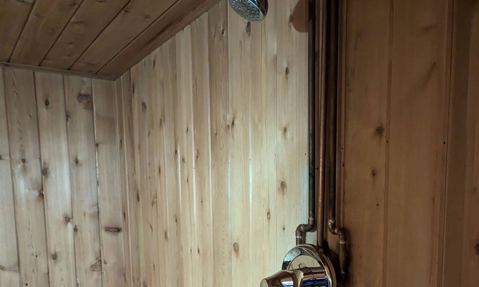 White Pine House | Sweet, Spacious Sauna Retreat