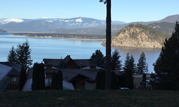 Blind Bay House | Sweet Suite Views: 1 Bedroom Suite/Sweeping Lake View/Nearby Beaches/Sunsets.