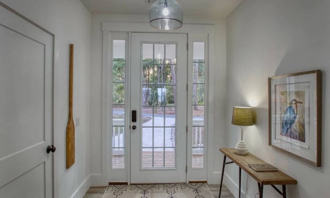 Melrose on the Beach House | Sweetgum Cottage: Oceanfront Elegance