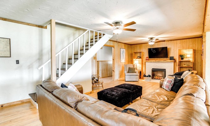 Sweetwater House | Sweetwater Lake House w/Covered Patio!