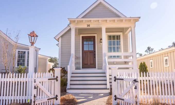 Oriental Cottage | Sweetwater - Pet Friendly in River Dunes Community