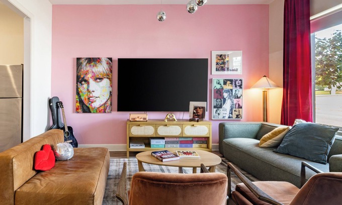 Buena Vista Apartment | Swiftie Suite | Swiftie-Inspired 4BR Escape