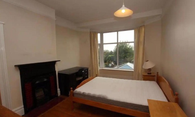 Swindon House | Swindon homes