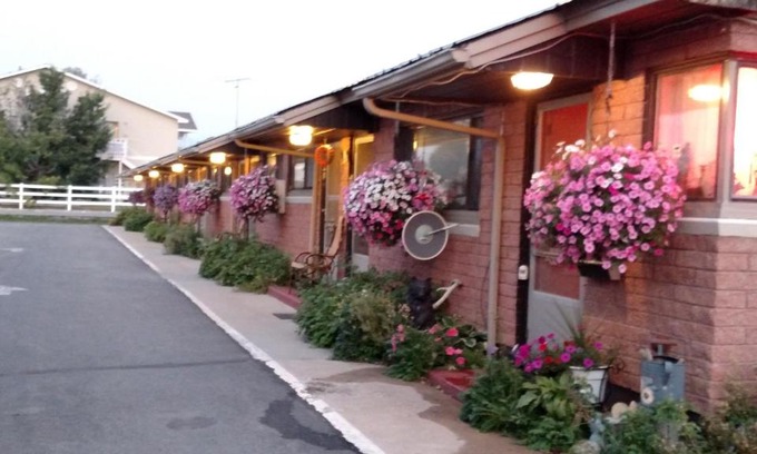 Thayne Hotel | Swiss Mountain Motel