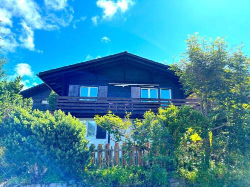 Bangerten Ski Chalet | SwissHut Stunning Views Alps - Chalet Flora
