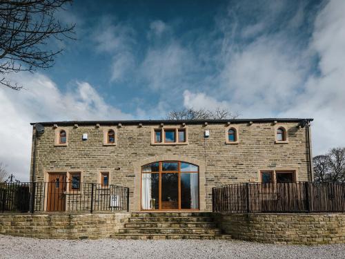 Halifax House | Sycamore Barn - Uk33353