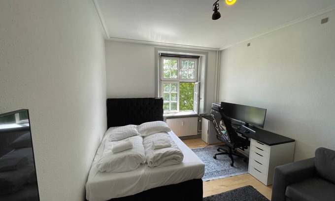 Copenhagen SV Apartment | Sydhavn Studio Summar
