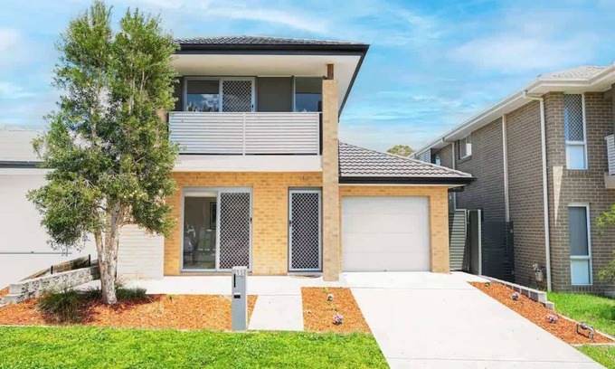 Cobbitty House | Sydney Cobbitty 4bed house,close Oran Park