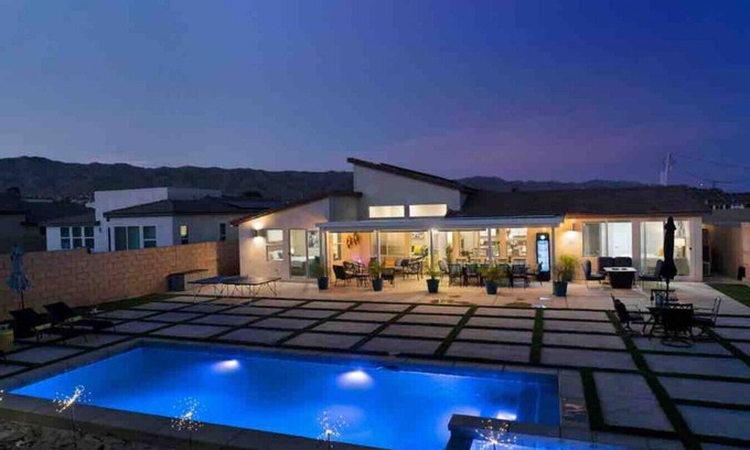 Desert Hot Springs House | Sylvanus V Mnasi 3 12651 Sylvanus Dr DHS