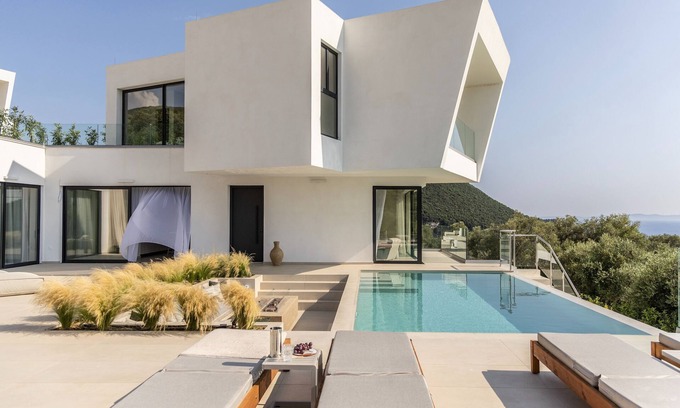Sivota Villa | Syvana Exquisite Villa