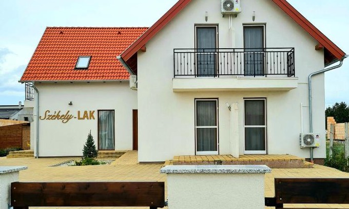 Hegyko Apartment | Székely-Lak Apartman Hegykő