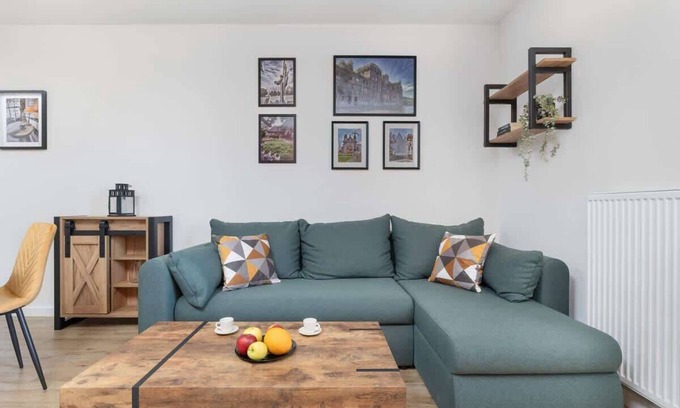 West Pomeranian Voivodeship Apartment | Szczecinski Apartament Kwiatkowskiego w Spokojnej Okolicy by Noclegi Renters