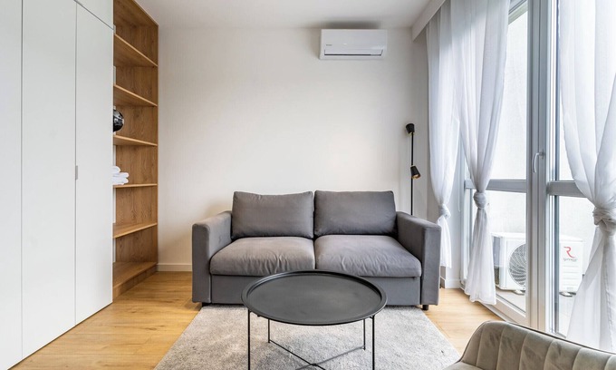 Katowice Apartment | Szurmana Modern Studio
