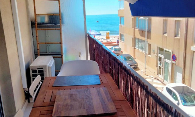 Palavas-les-Flots Apartment | T2 40m2 La Plage en Ville Palavas Rive Droite