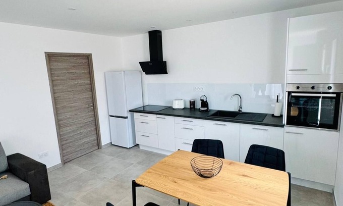 Lumio Apartment | T2 APARTMENT 50M2 SALECCIA