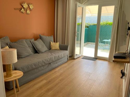 Royan Apartment | T2, Jardinet, Quartier marché 10mn Plage