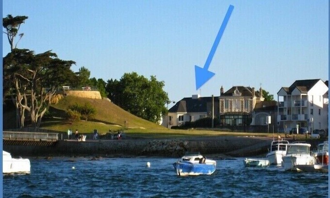 Le Croisic House | T3 4/5 Pax ON THE GROUND FLOOR, BY THE SEA, EVERY WALK OR BIKE, PARKING, WIFI