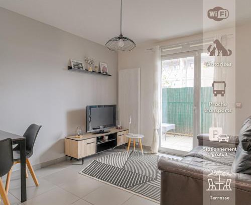 Les Poulettes Apartment | T3 calme & lumineux - idéal familles & pros à Villeurbanne