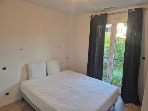 Juvignac Apartment | T3 rdc mimosas