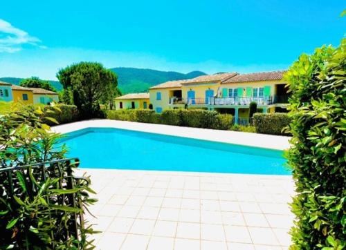 La Mole Apartment | T3 with swimming pool near St Tropez