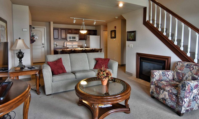Birchwood Condo | T317 Beautiful condo overlooking Tagalong Golf course on Red Cedar Lake