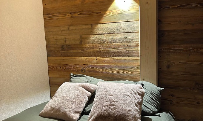 Savignac-les-Ormeaux Apartment | T4 Bonascre 8 persons at the foot of the slopes