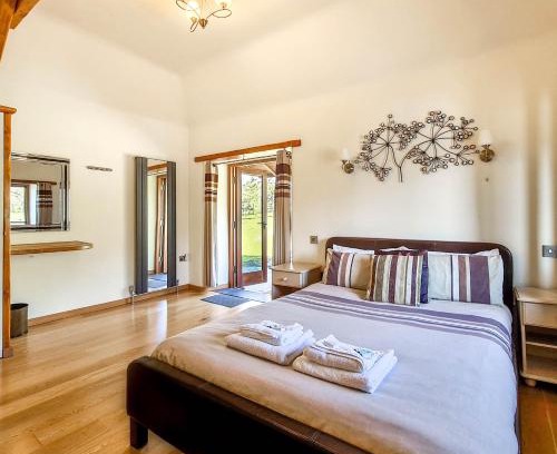 Fivelanes House | Ta Mill Cottages & Lodges - Olde Granary