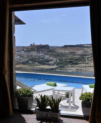 Xaghra House | Ta' Nikola Farmhouse, Xaghra