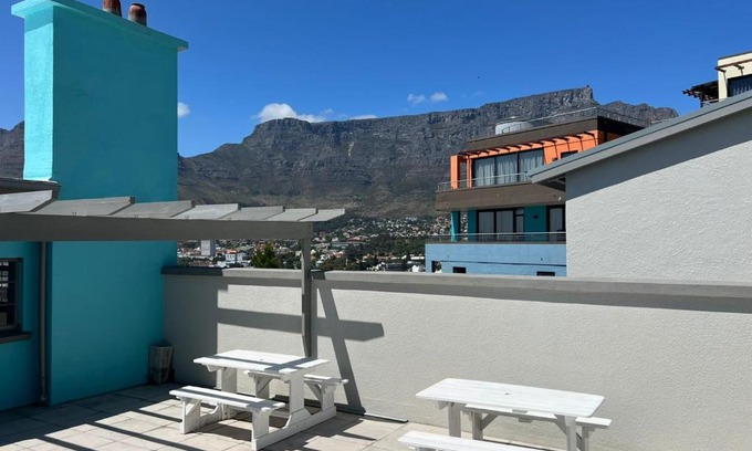 Bo'Kaap Hostel | Table Mountain Inn