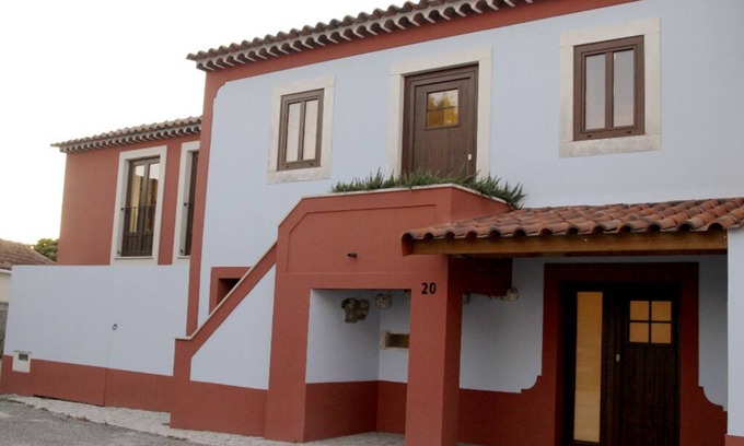 Ourem House | TACOARIA - Blue Haven