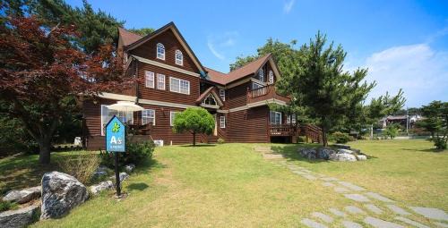 Taean House | Taean Anmyeondo Pension Marimo