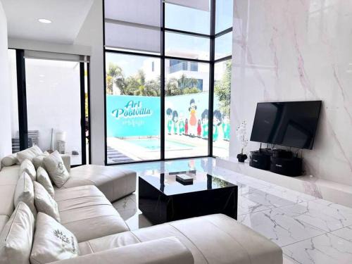 Nong Prue Villa | TagVilla Palm Spring Villa in Pattaya 08 Bedroom