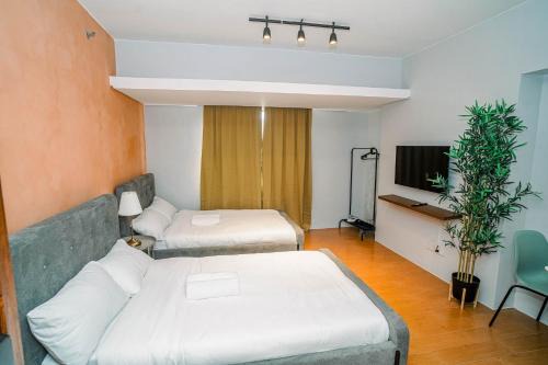 Downtown Apartment | TahananStays at Makati CBD