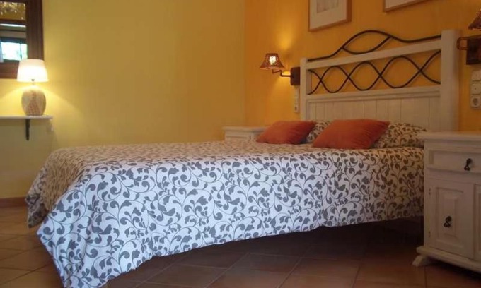 Tahiche Villa | Tahiche Villa Sleeps 6 Pool WiFi