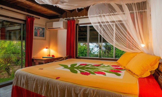 Otumai Villa | Tahiti Beach House, Beachfront Villa in Moorea, nice bath, under the trade winds
