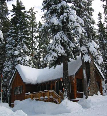 Tahoma Hotel | Tahoma Meadows - Sugar Pine Cabin
