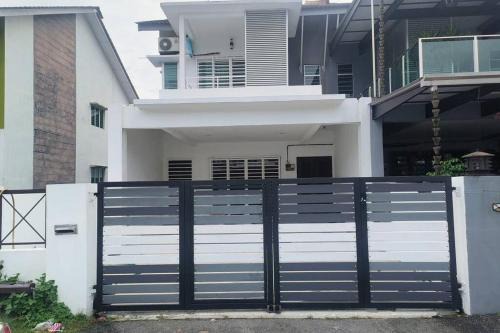 Asam Kumbang House | Taiping Holiday Home