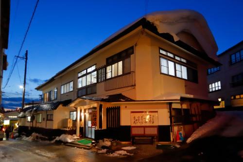 Zaoonsen Hotel | Takasagoya Ryokan