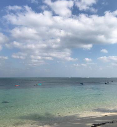 Rote Island Hotel | Talenta Mas Homestay